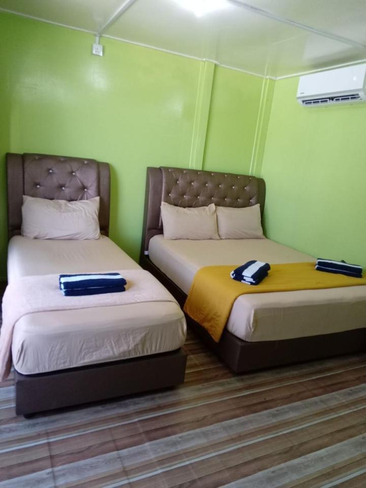 Oceanboys Inn Kampong Pasir Panjang  Экстерьер фото