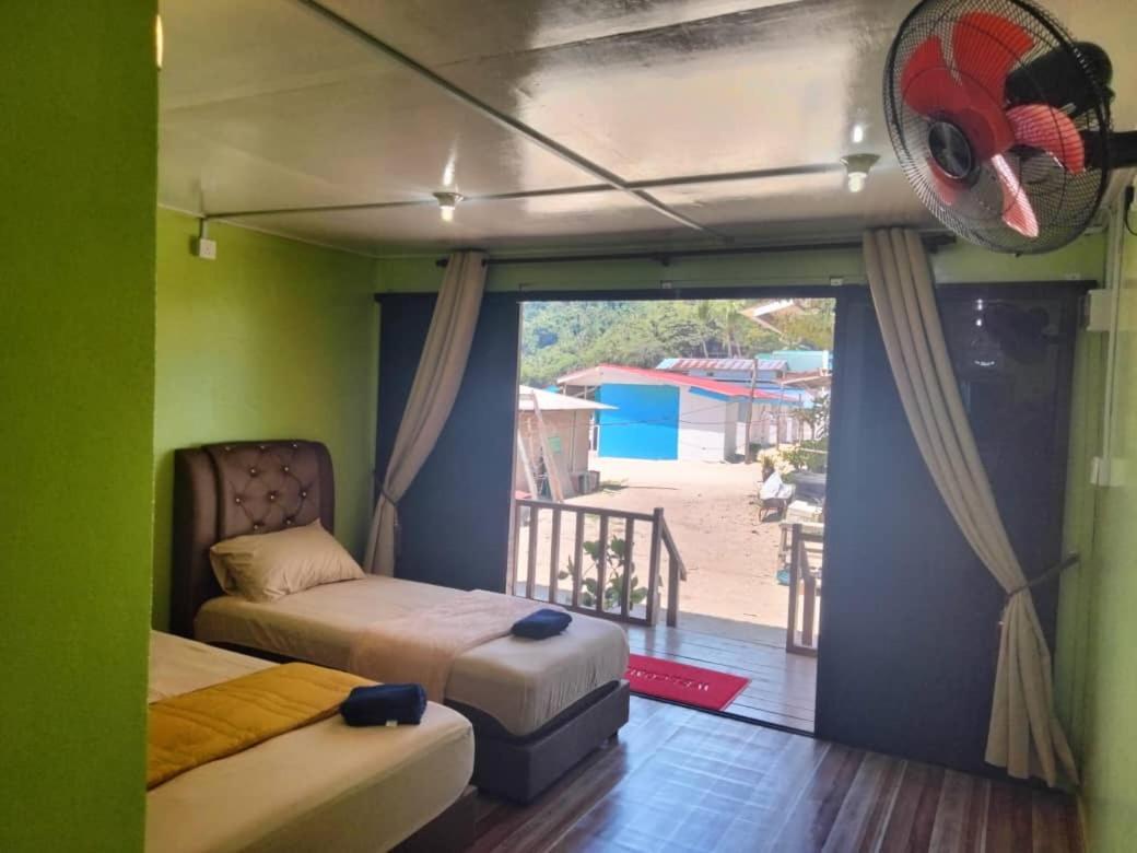 Oceanboys Inn Kampong Pasir Panjang  Экстерьер фото